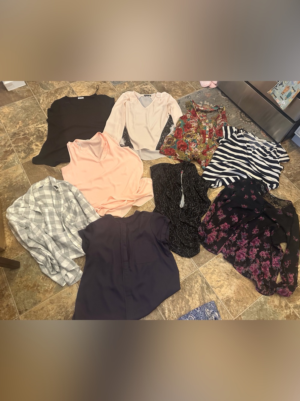 Bundle lot of 8 top shirts blouses size L women